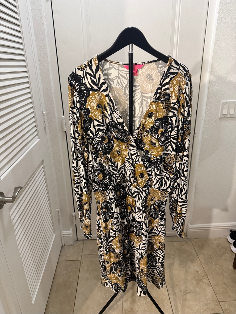 Black, White & Gold Floral Long Sleeve Dress